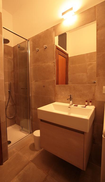 Domus Antonella A Trastevere Rome Bagian luar foto